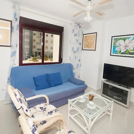 Enjoy The Beach In Calpe On The Front Line With Topacio IV *